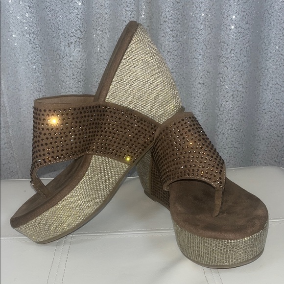 Volatile Shoes - Volatile Majestic Wedge Sandals